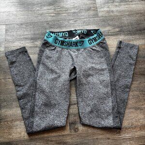 Gymshark Women’s Seamless Leggings‎ Size S Gray/Teal Logo Waistband